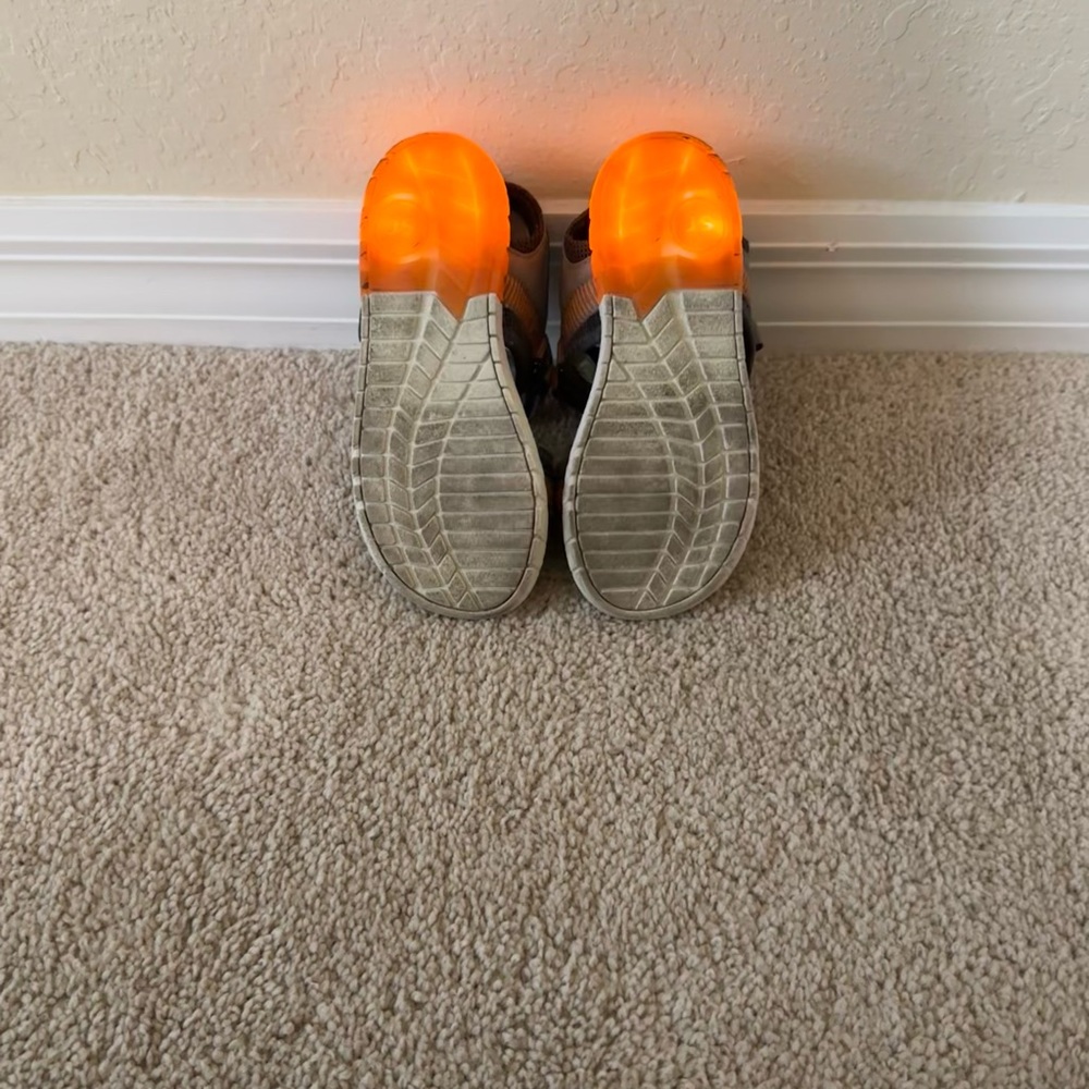 Kids Stride Rite 360 Light Up Sandals - Picture 4 of 5